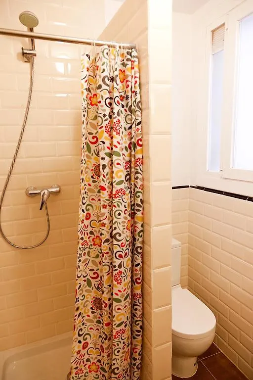 Piso En Poblesec Apartamento Barcelona